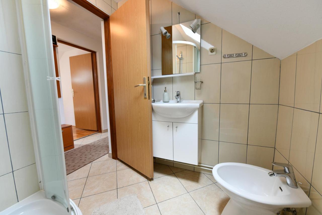 Saborsko Apartments Alan מראה חיצוני תמונה